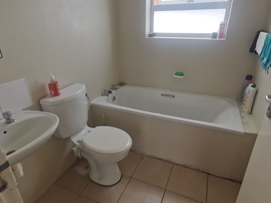 2 Bedroom Property for Sale in Walmer Link Eastern Cape